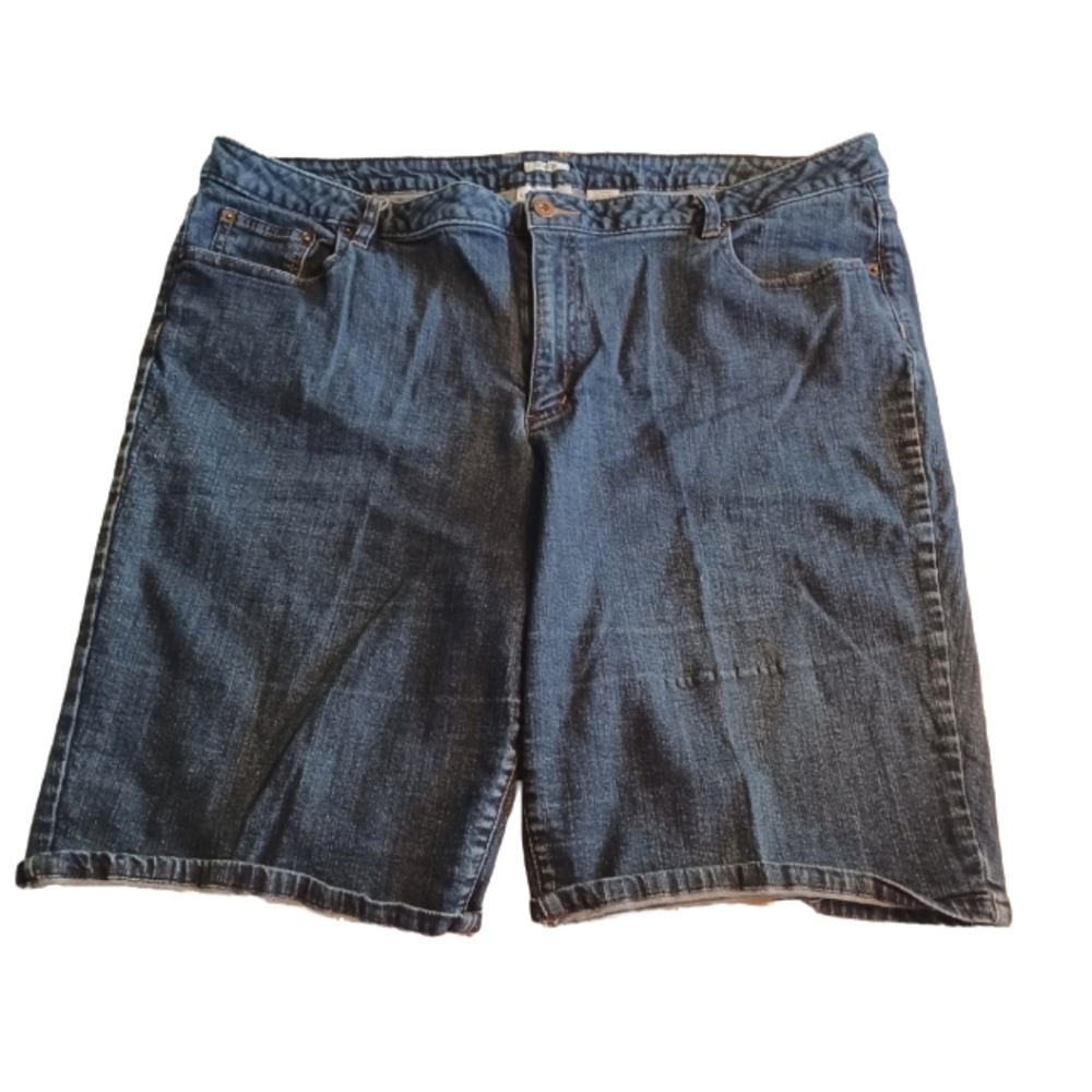 WOMEN'S LIZ CLAIBORNE DENIM BERMUDA/WALKING SHORTS SIZE 20W